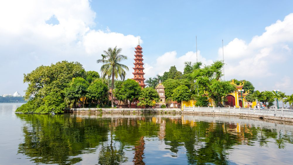 The oldest Buddhist temple in Hanoi, Tran Quoc Pagoda